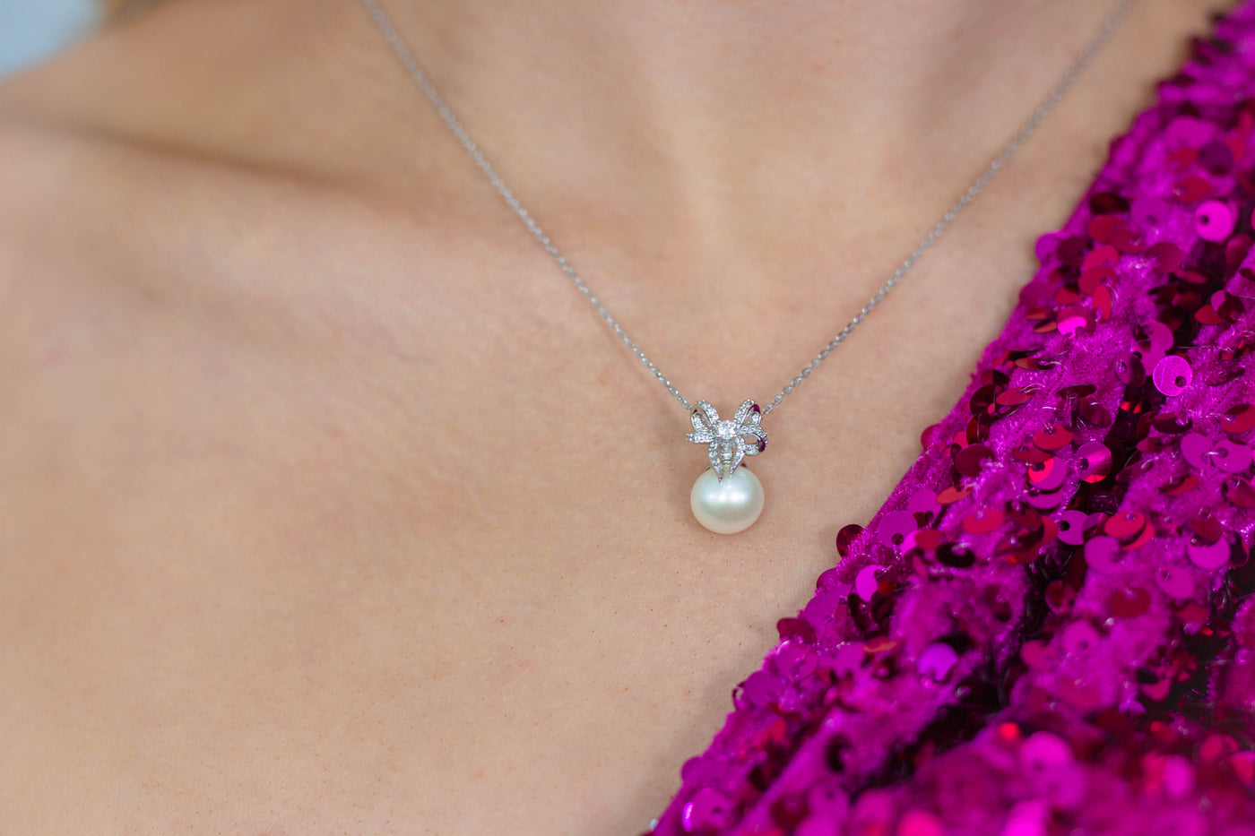 SWEETHEART BOW FRESHWATER PEARL NECKLACE