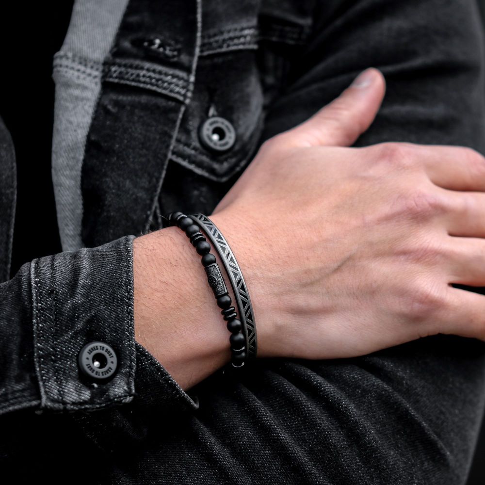 Rebel and Rose Variations Black - 6mm Bracelet